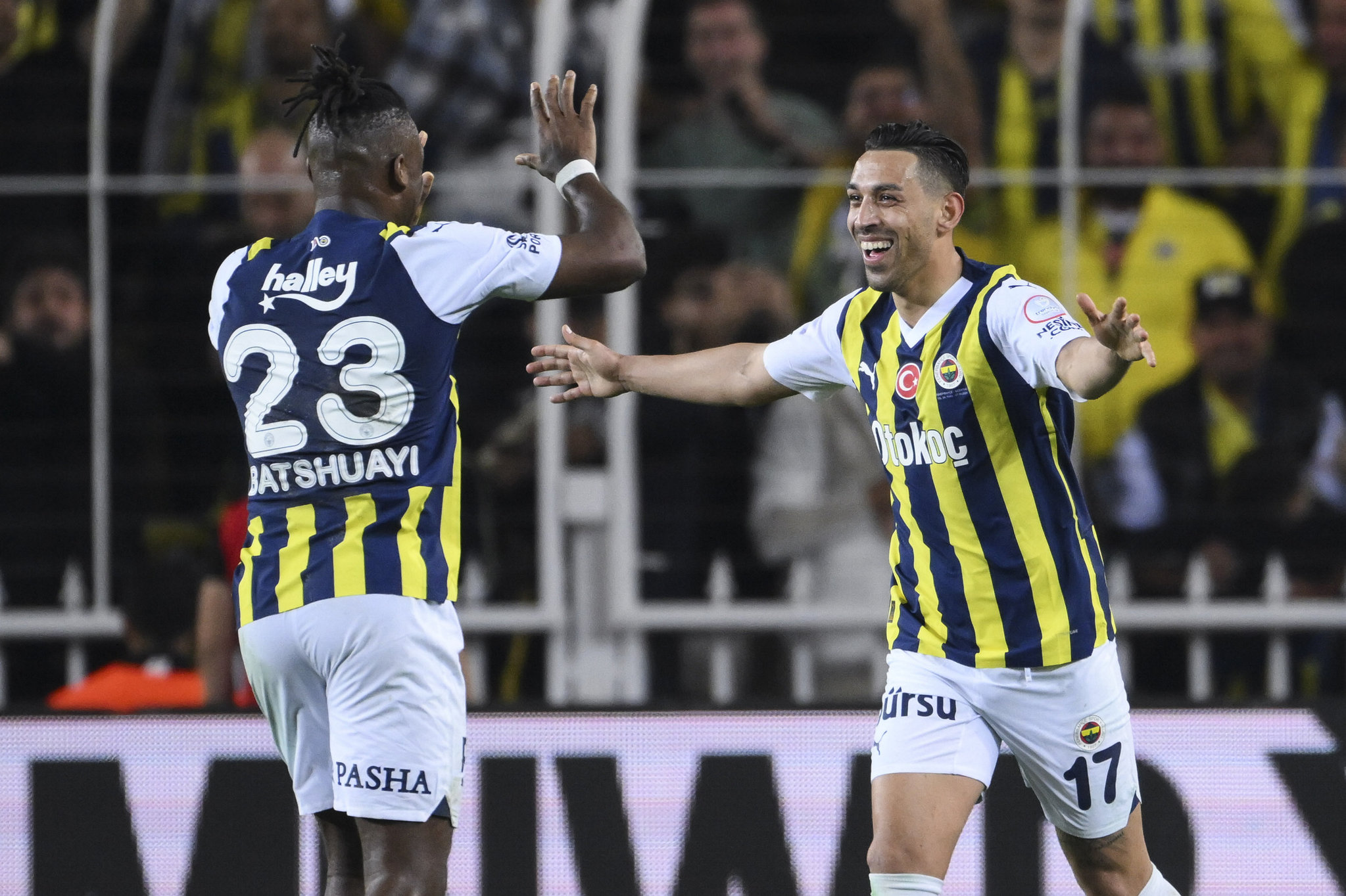 Fenerbahçe İrfan Can Kahveci transferinde ikna oldu! İşte yeni takımı ve bonservis bedeli