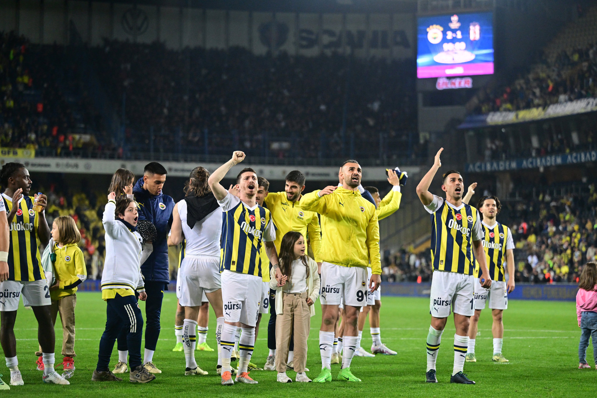 İskoçya’dan skorer orta saha! Fenerbahçe yeni sezonun ilk transferini gerçekleştiriyor