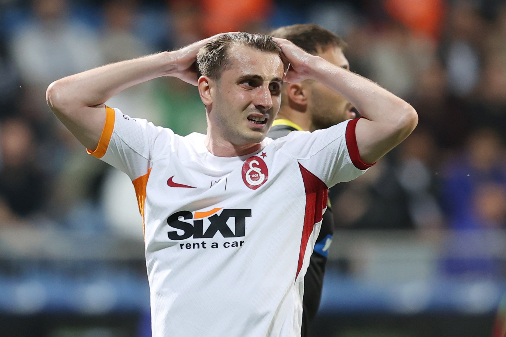 TRANSFER HABERİ: Galatasaray’dan tarihi satış! İşte yeni takımı ve bonservis ücreti