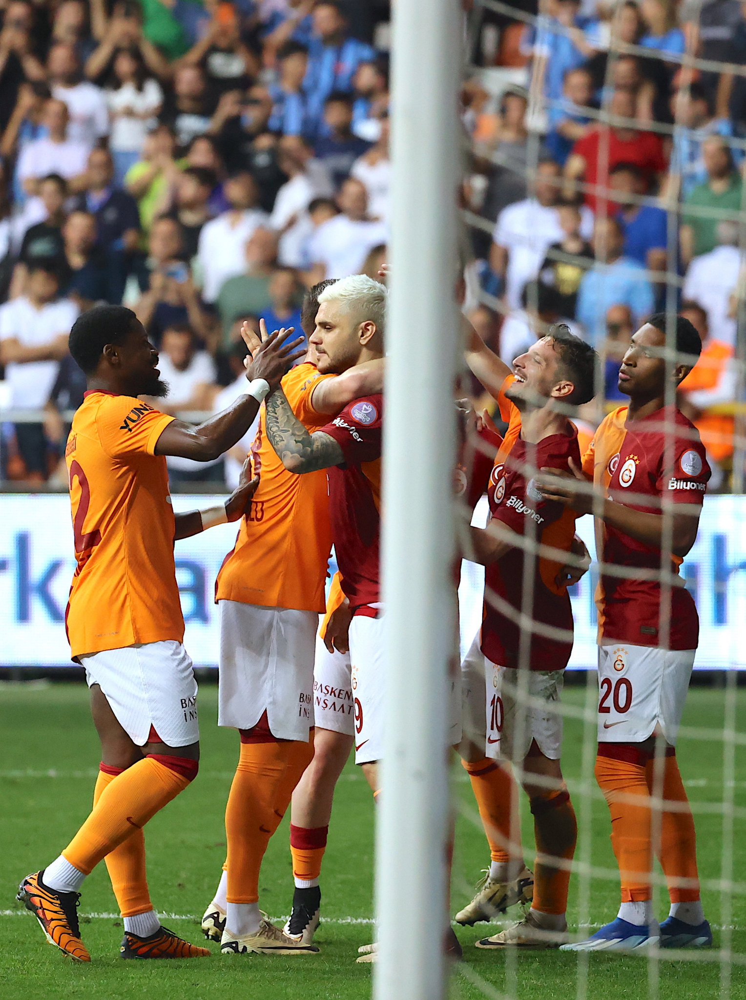 TRANSFER HABERİ | Tarihe geçecek imza! Galatasaray transfer rekorunu kırıyor