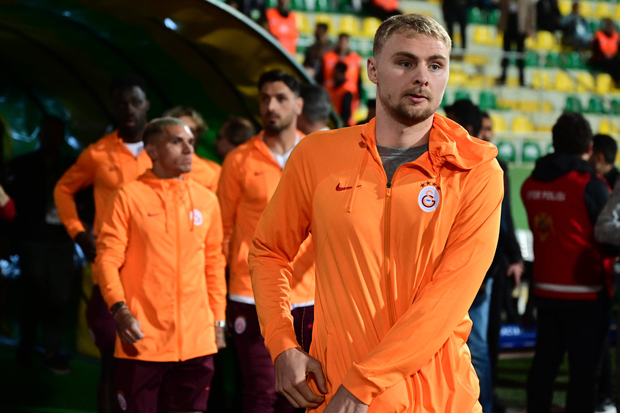 Galatasaray’dan sürpriz stoper kararı! Victor Nelsson, Abdülkerim Bardakcı ve Davinson Sancez...