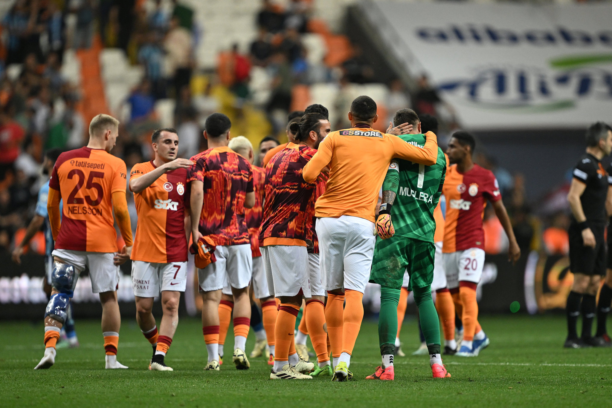 Okan Buruk’tan sürpriz kadro kararı! İşte Galatasaray’ın Sivasspor maçı muhtemel 11’i