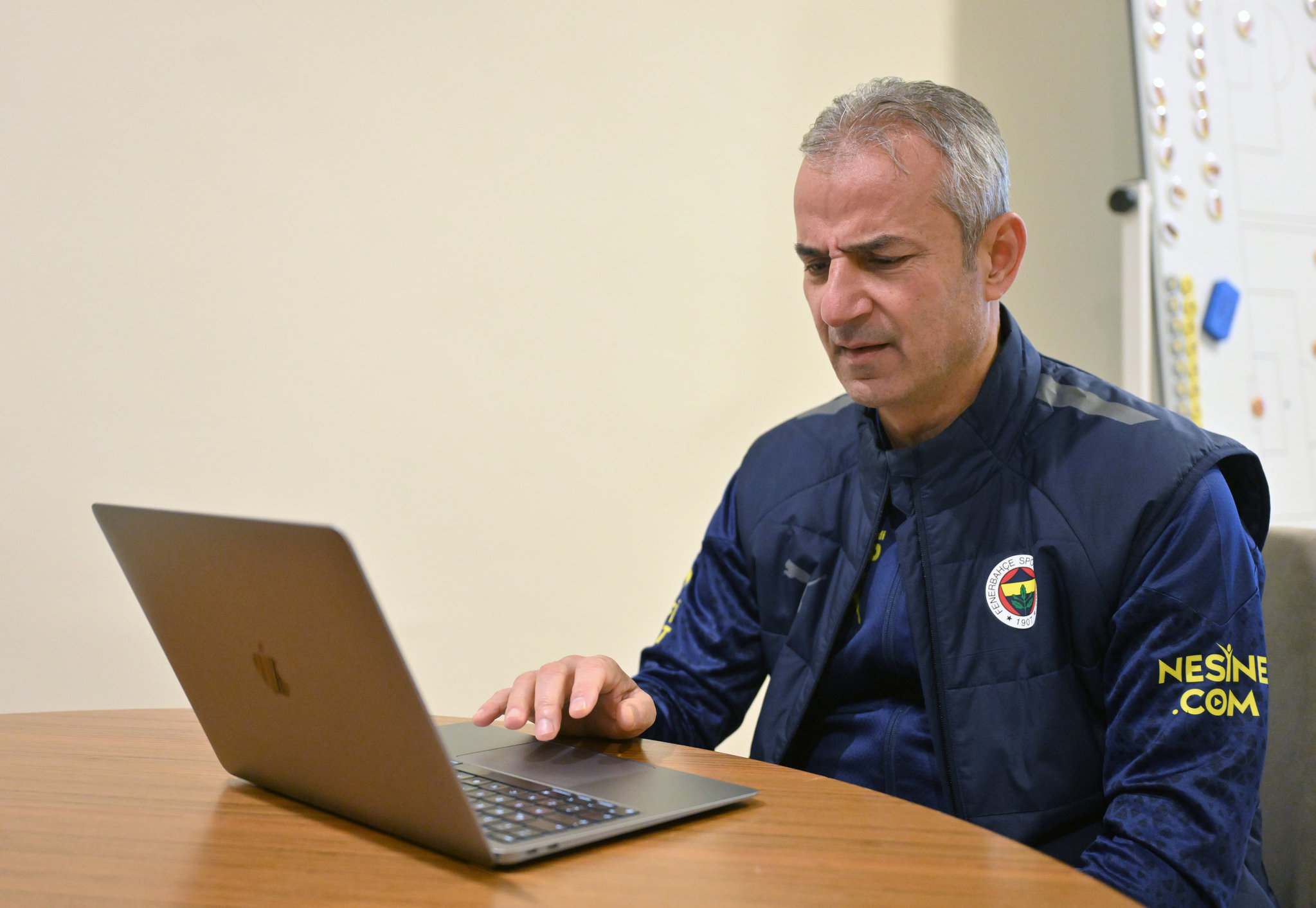 Konyaspor maçı sonrası İsmail Kartal neşteri vurdu! Fenerbahçe’de 13 ayrılık birden