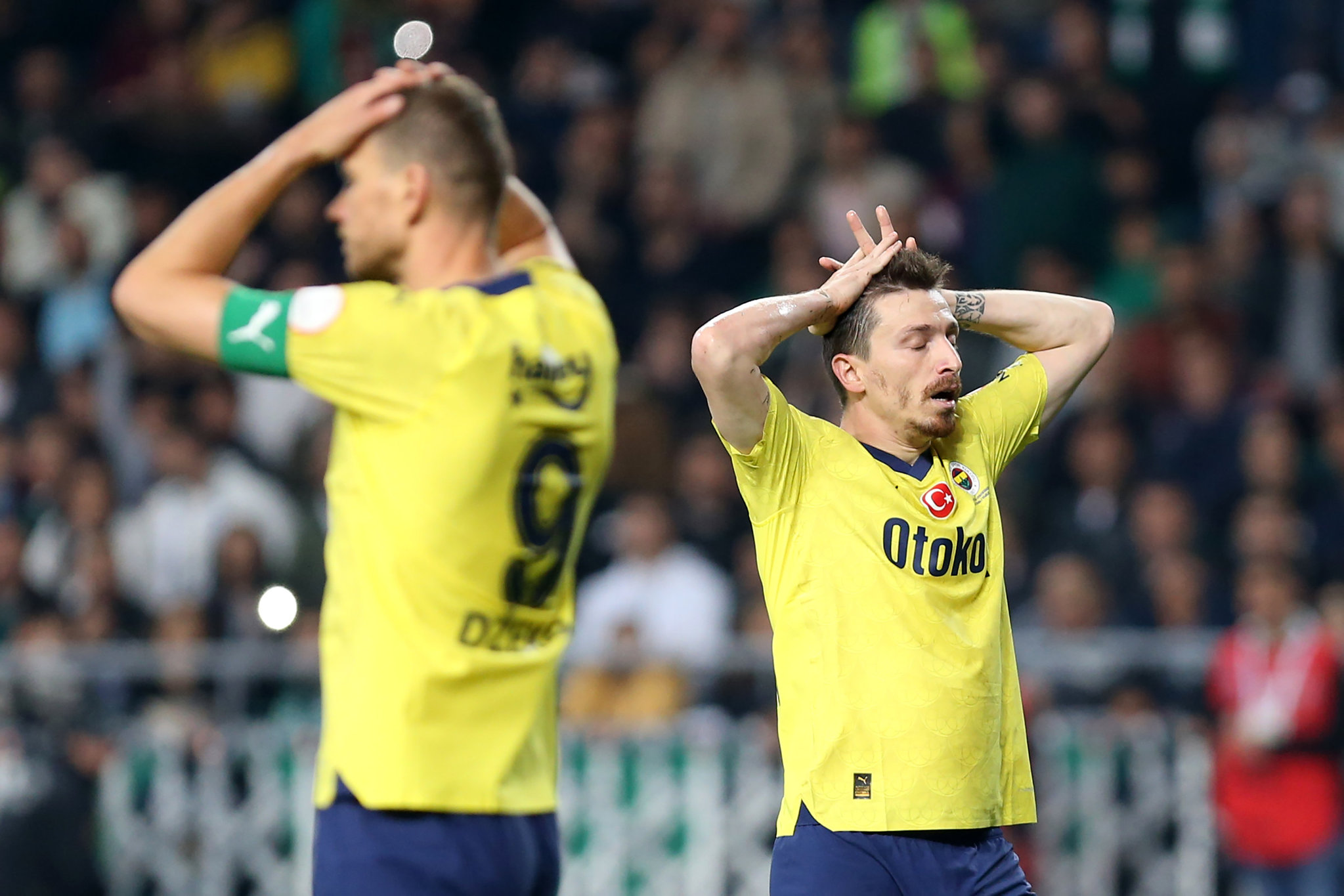 Konyaspor maçı sonrası İsmail Kartal neşteri vurdu! Fenerbahçe’de 13 ayrılık birden