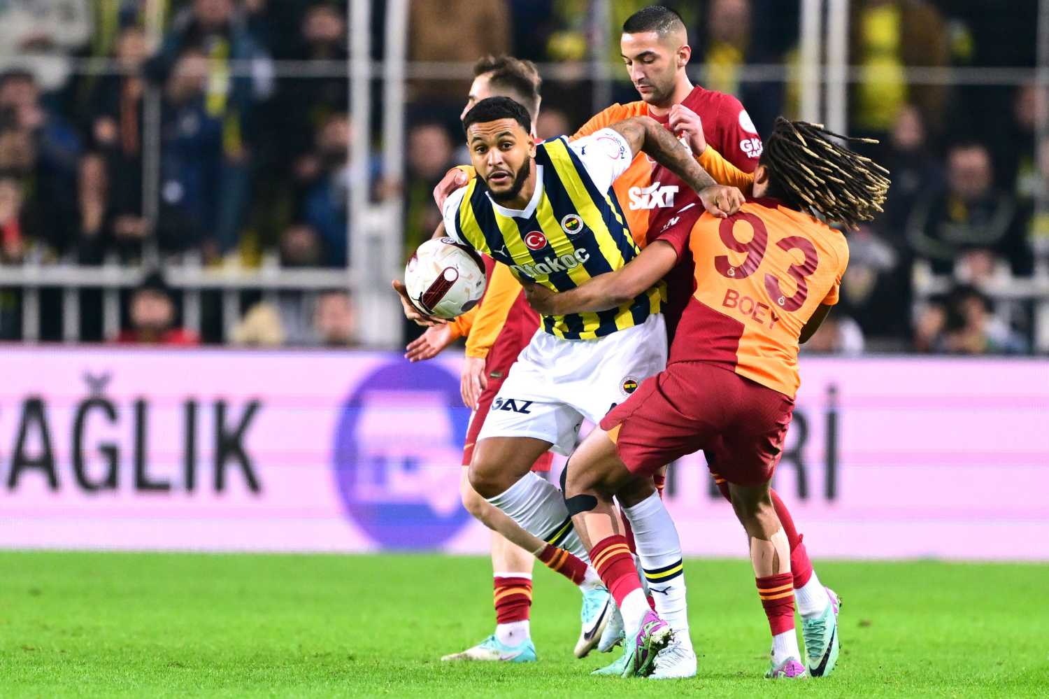 Süper Lig’de şampiyonluk düğümü çözülüyor! İşte Galatasaray ve Fenerbahçe’nin kalan maçları