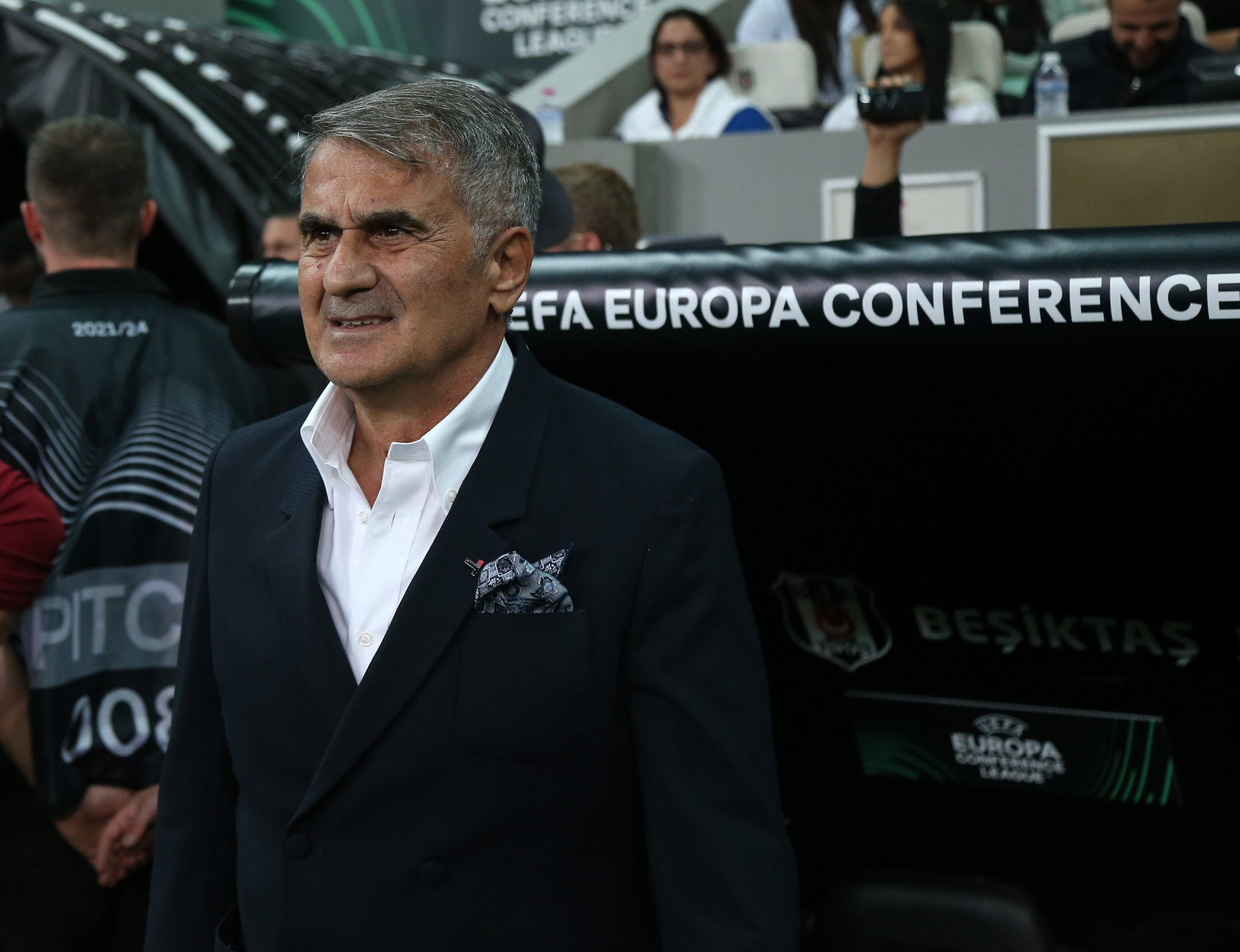 Beşiktaş’ta Şenol Güneş sesleri! İlk görüşme gerçekleştirildi