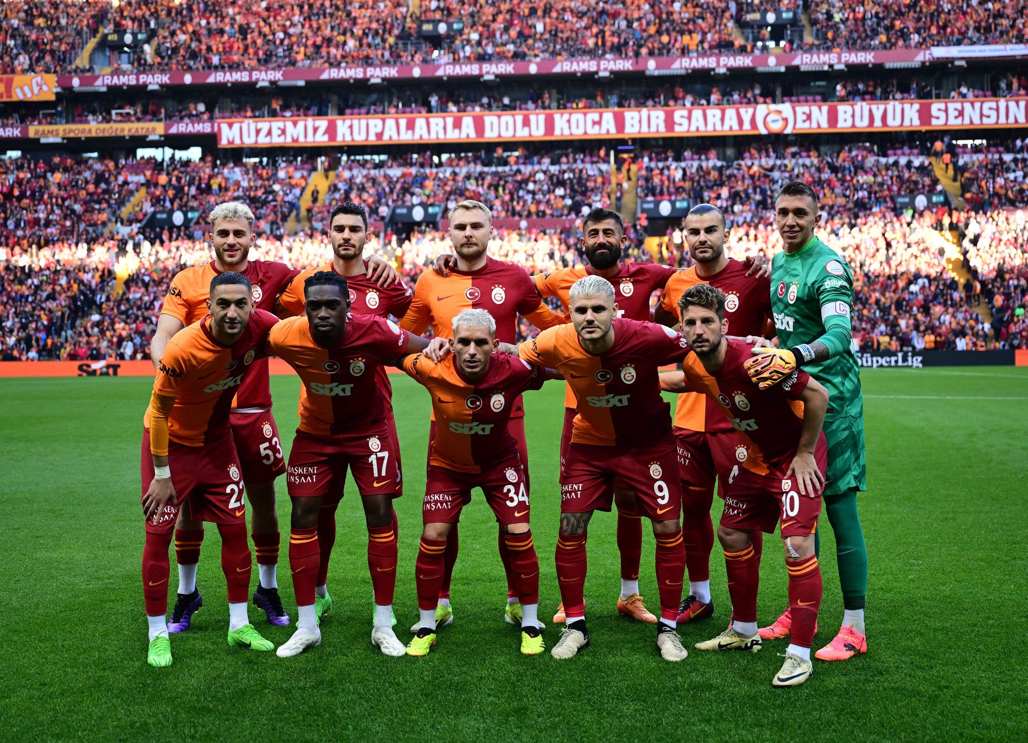 Galatasaray kasayı dolduracak! ��ampiyon olursa...