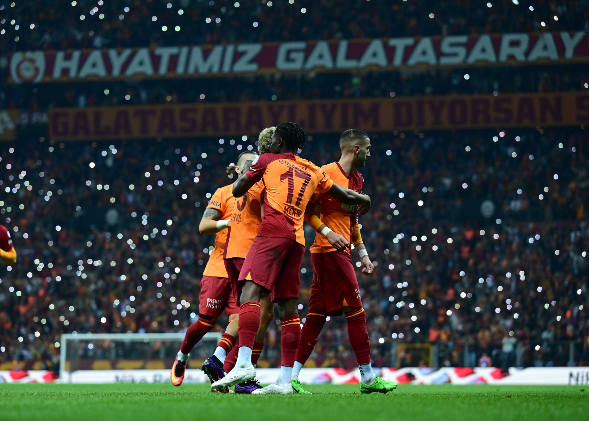 Galatasaray kasayı dolduracak! Şampiyon olursa...