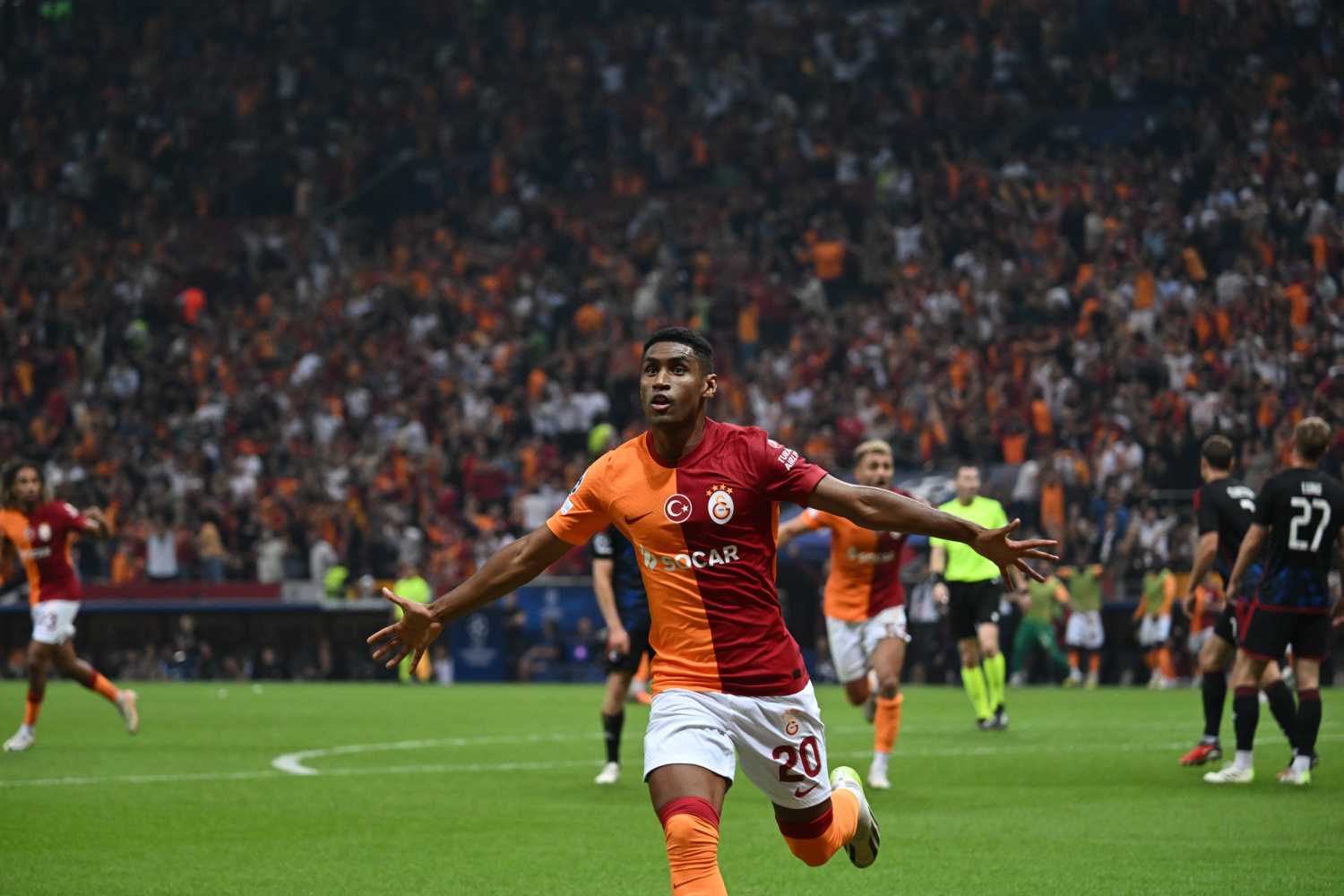 Galatasaray’da 8 futbolcu için sürpriz haber! Sezon sonunda...