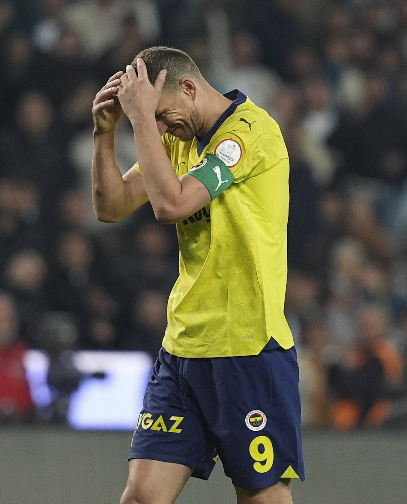 FENERBAHÇE HABERLERİ | Edin Dzeko’da ilginç istatistik! Yıldız oyuncu yokları oynuyor