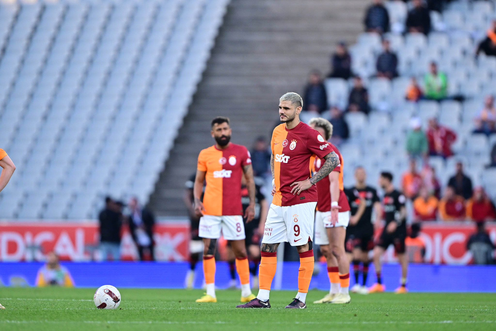 Galatasaray Mourinho’nun gözdesini alıyor! Transferde ortalık karışacak