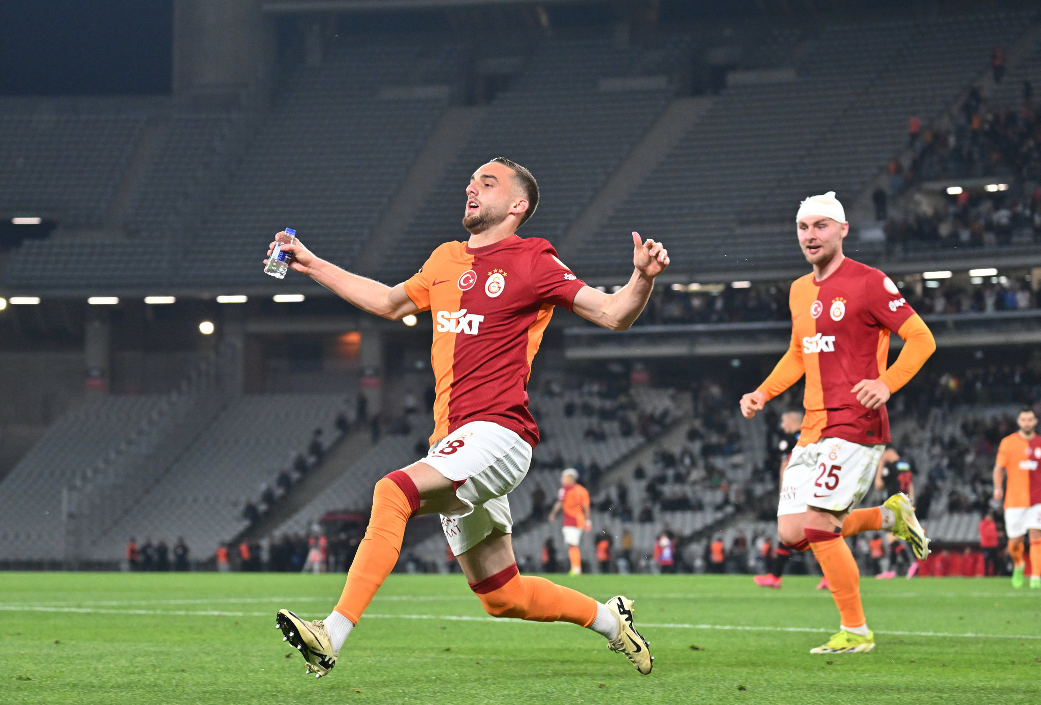 Galatasaray Mourinho’nun gözdesini alıyor! Transferde ortalık karışacak