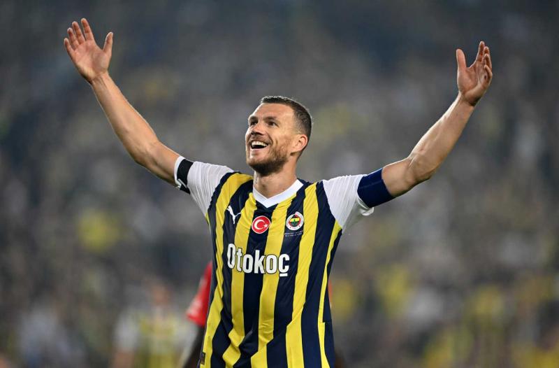 Dünyada yılın en etkili 100 futbolcusu açıklandı! Fenerbahçe ve Galatasaray’dan o isimler listede