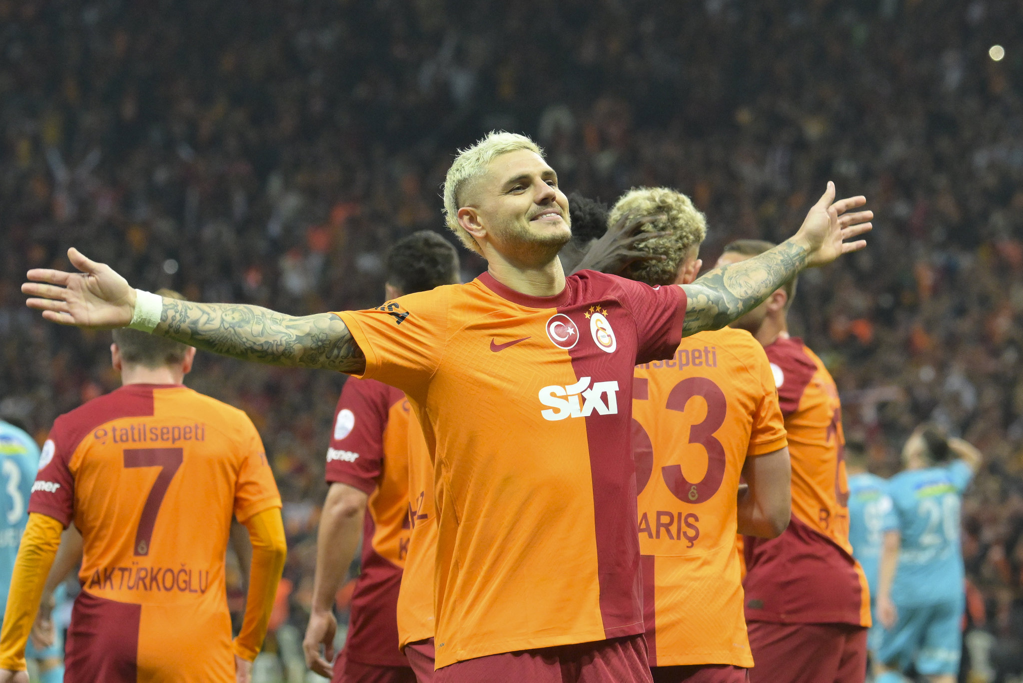 Galatasaray şampiyonluk için sahada! İşte Okan Buruk’un derbi 11’i