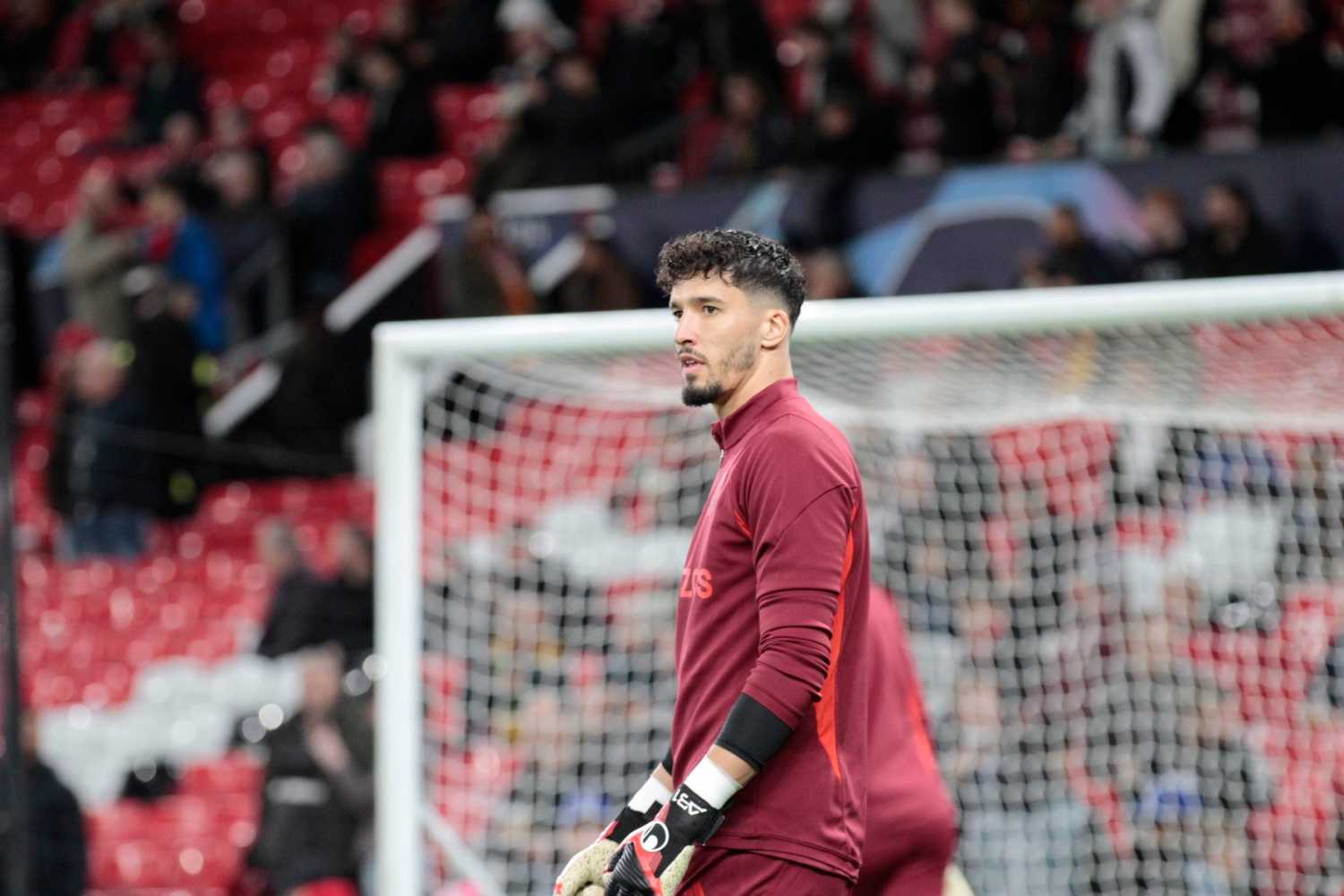 TRANSFER HABERİ: Altay Bayındır Süper Lig’e dönüyor! Prensip anlaşmasına vardığı takım belli oldu