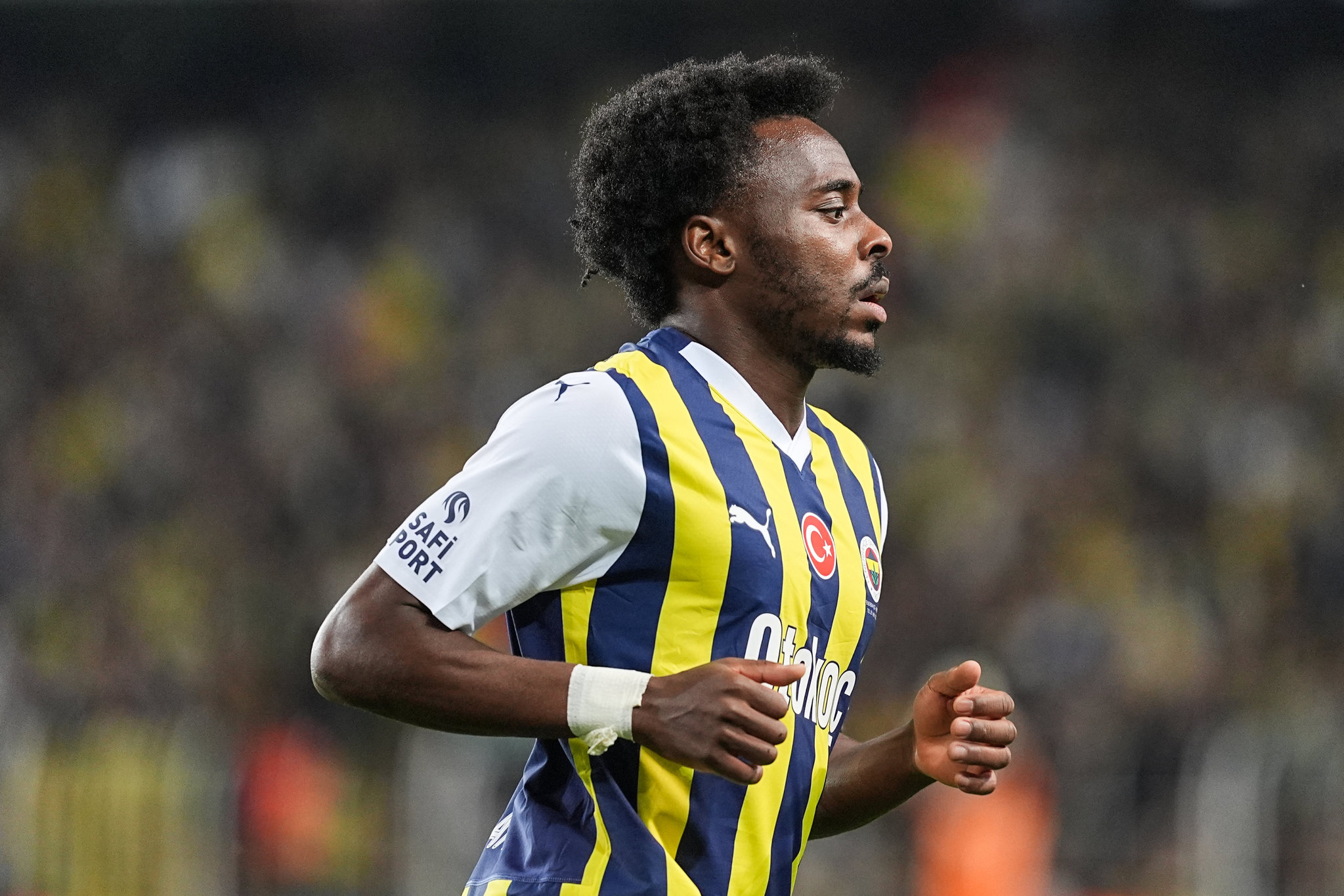 FENERBAHÇE HABERLERİ | Osayi Samuel’e yeni sözleşme! Detaylar netleşti