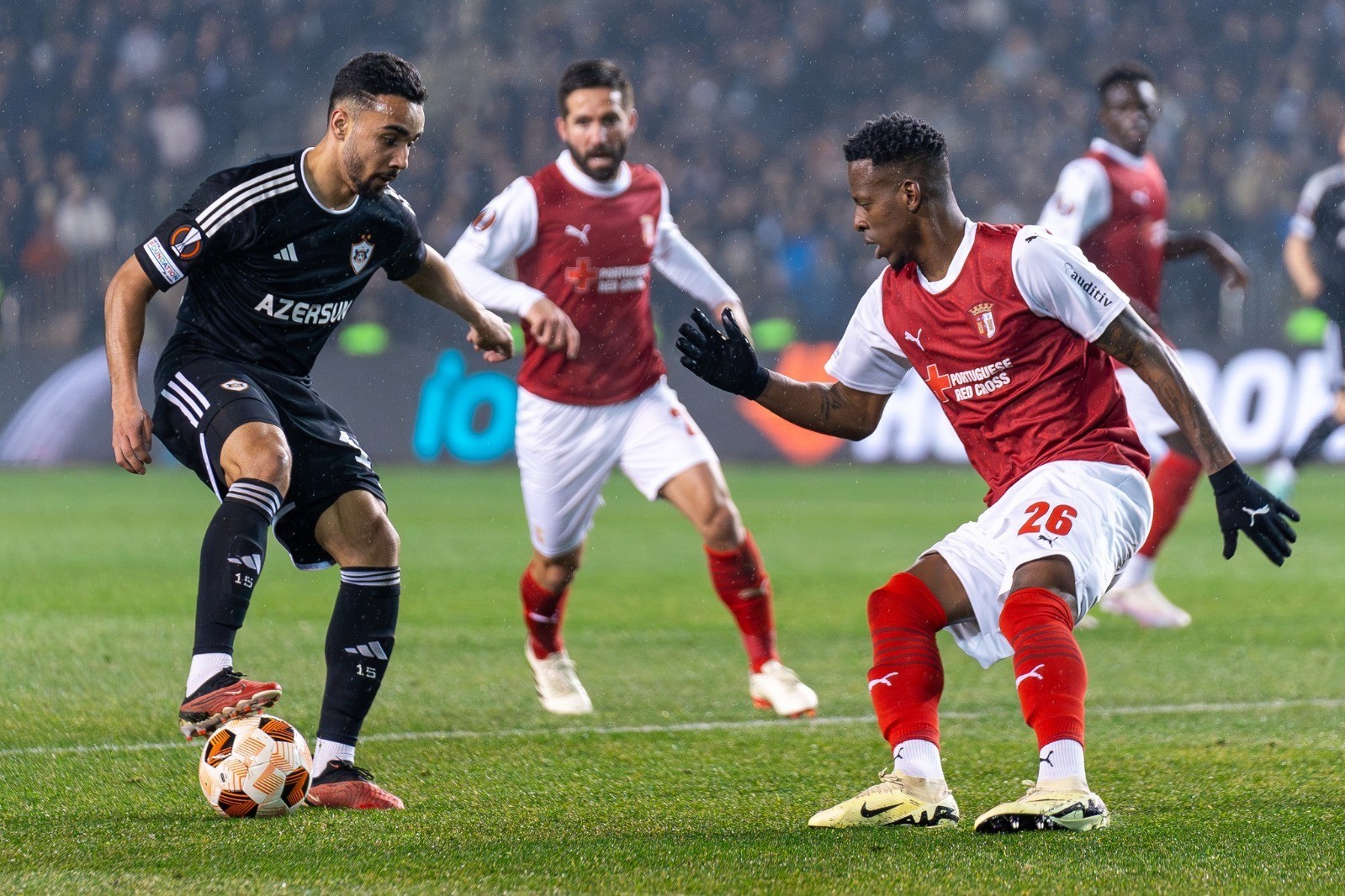 Fenerbahçe ve Beşiktaş’ın transfer savaşı! Portekiz basını duyurdu