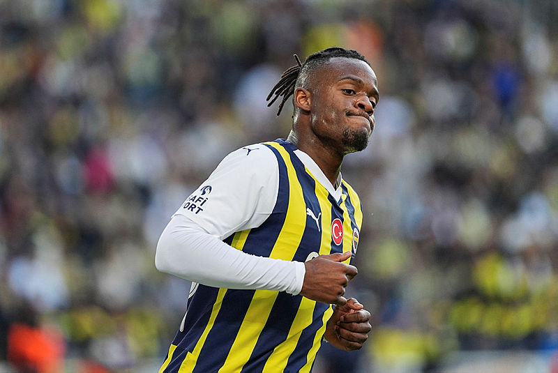 Fenerbahçe’de ya tamam ya devam maçı! İşte İsmail Kartal’ın dev derbi maçı 11’i