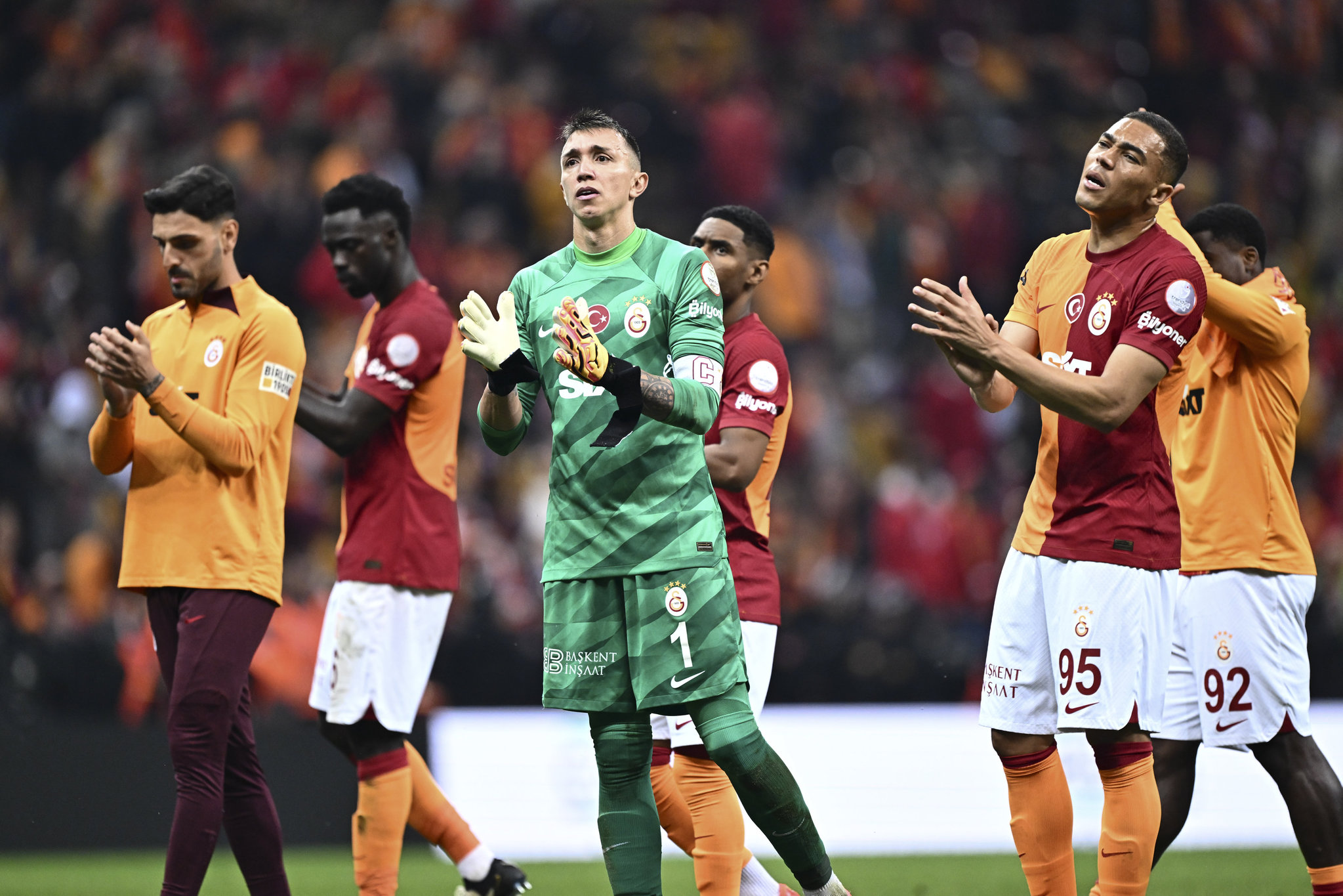 Ömer Üründül Galatasaray - Fenerbahçe maçını yorumladı! Yürüyerek oynadılar