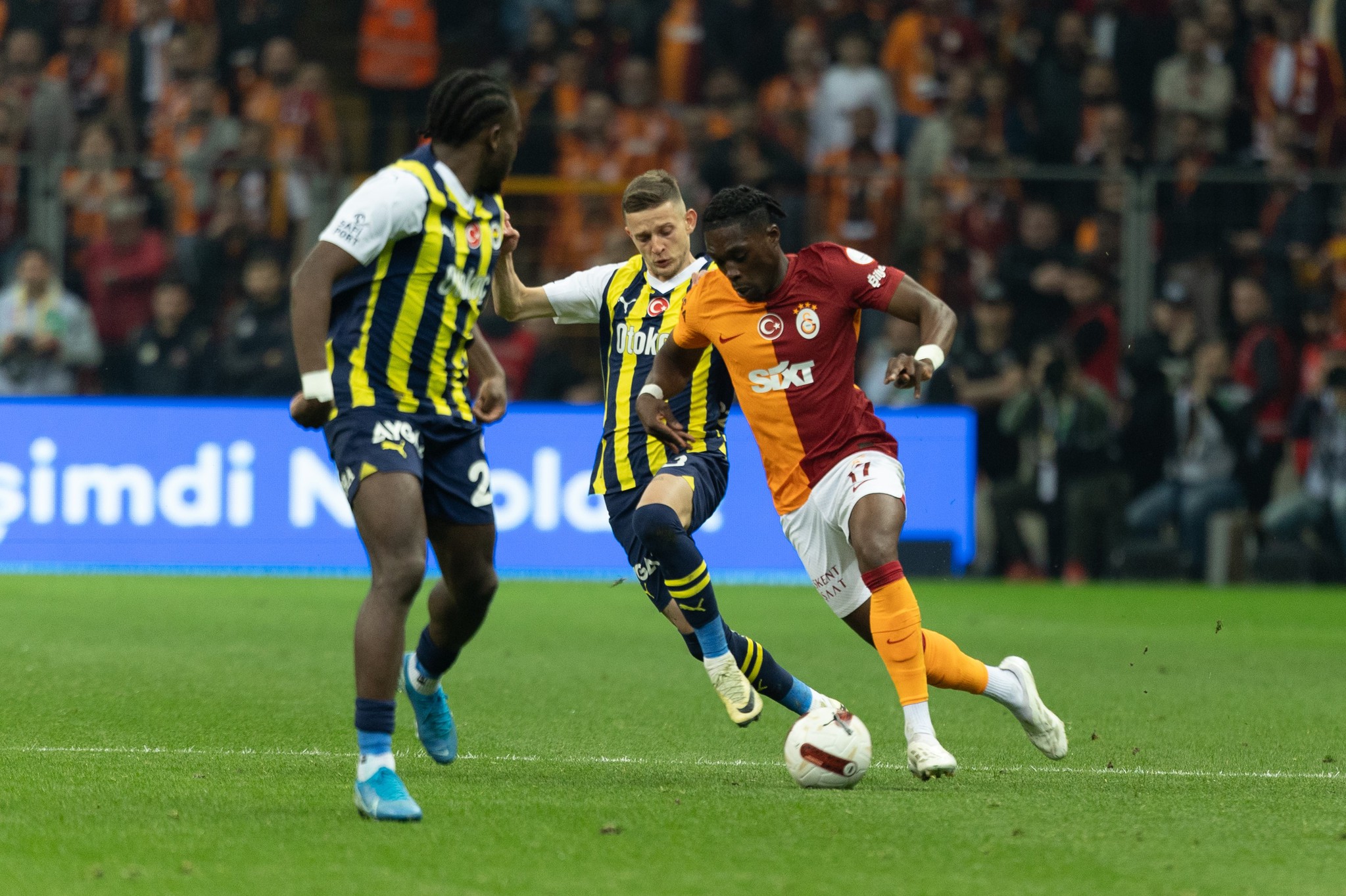 Ömer Üründül Galatasaray - Fenerbahçe maçını yorumladı! Yürüyerek oynadılar