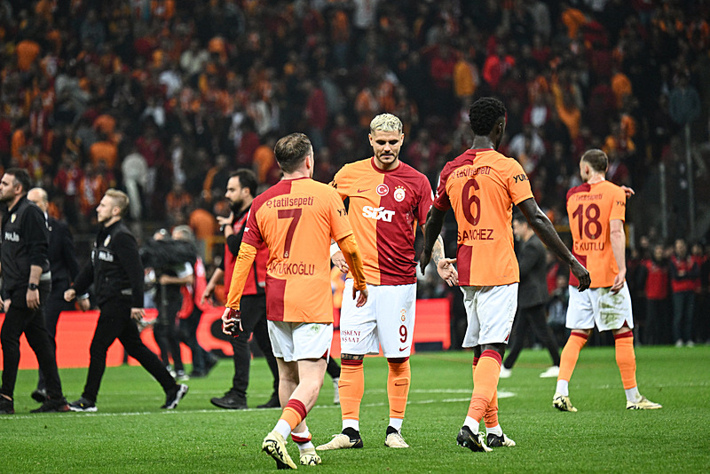 TRANSFER HABERİ - Galatasaray’dan milli yıldıza kanca! Okan Buruk’a yeni sezon hediyesi