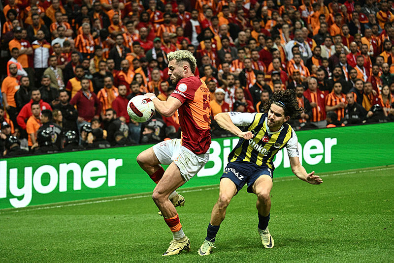 GALATASARAY HABERİ: Okan Buruk’tan Konyaspor maçı öncesi radikal karar! Yıldız isim kızağa çekiliyor