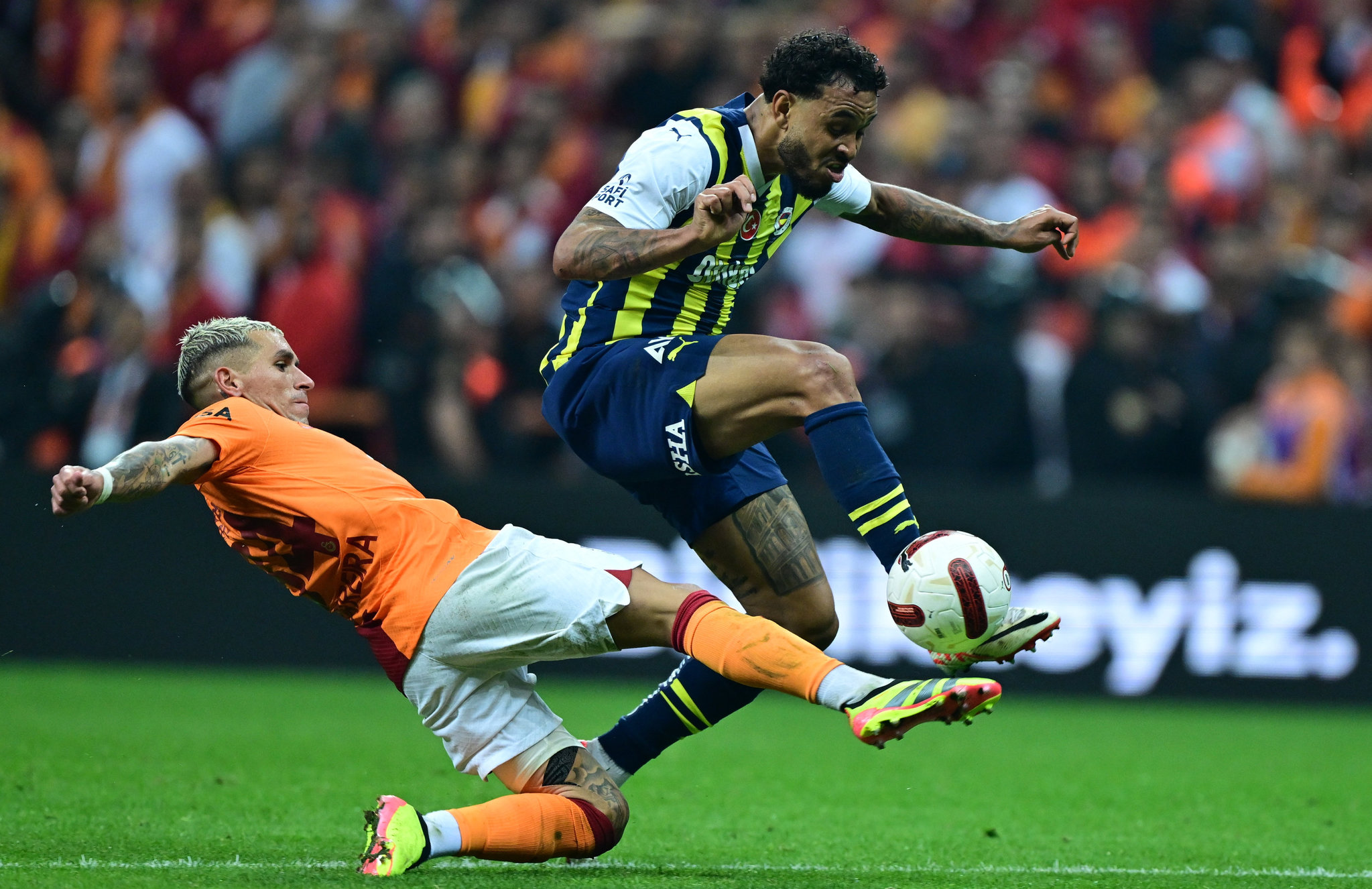 Galatasaray’dan ses getirecek transfer! Fenerbahçe’nin eski golcüsü geliyor