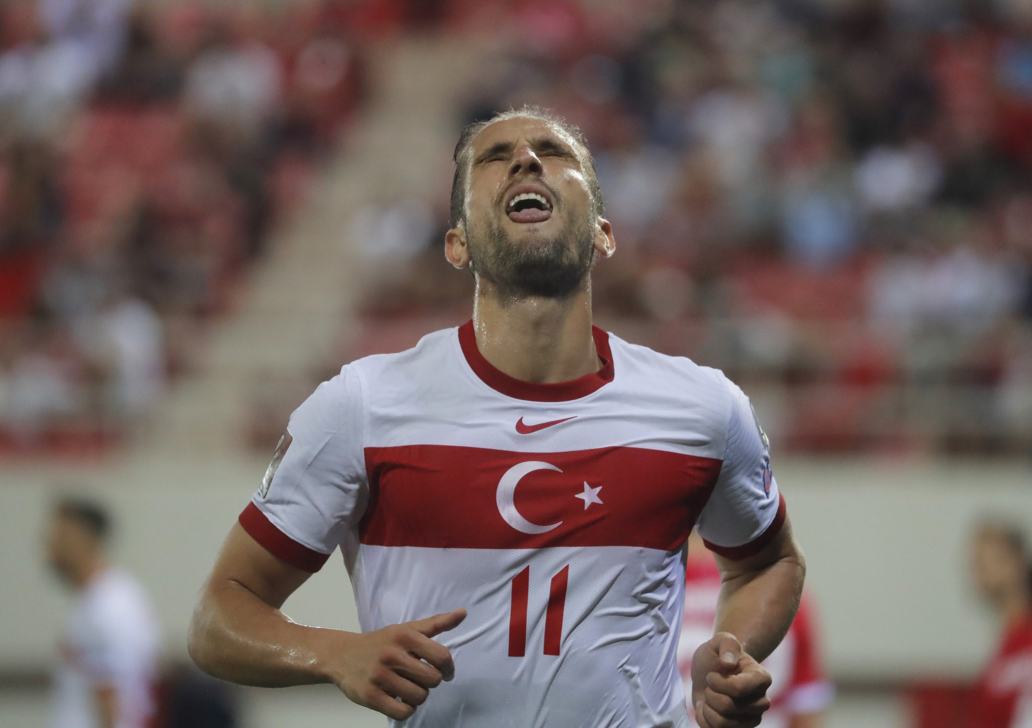 Galatasaray ilgileniyordu! Yusuf Yazıcı’dan transfer sözleri