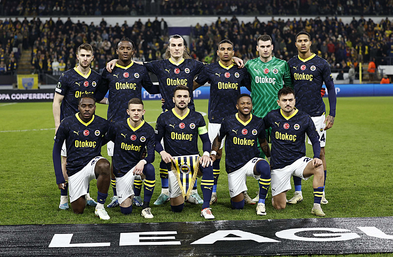 FENERBAHÇE TRANSFER HABERLERİ... Manchester United’ın yıldızı takımına veda etti! Yeni rotası F.Bahçe