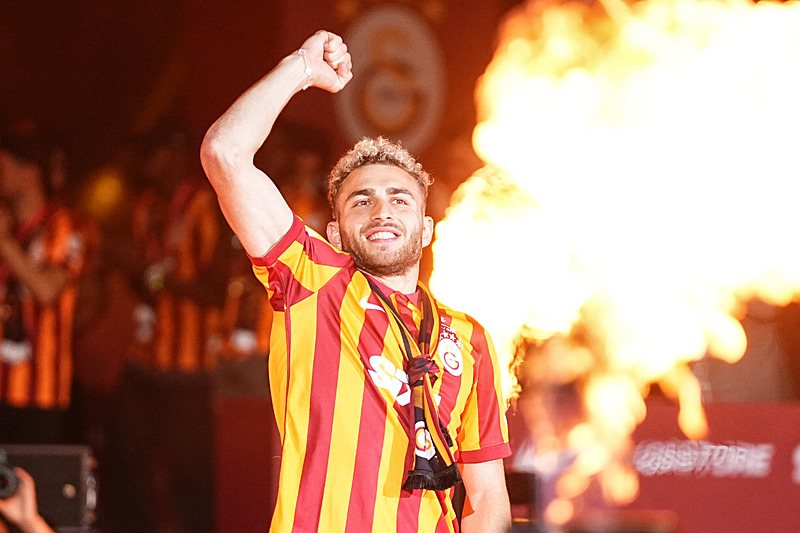 Galatasaray’ın transfer planı ortaya çıktı! 3 futbolcu...