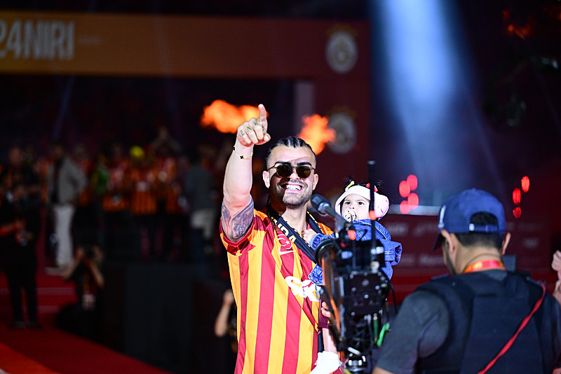 Galatasaray’ın transfer planı ortaya çıktı! 3 futbolcu...