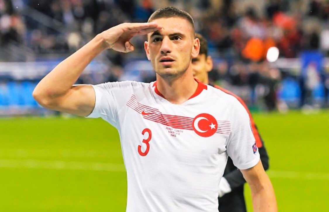 Fenerbahçe transferde çıldırdı! 2 flaş isim listede