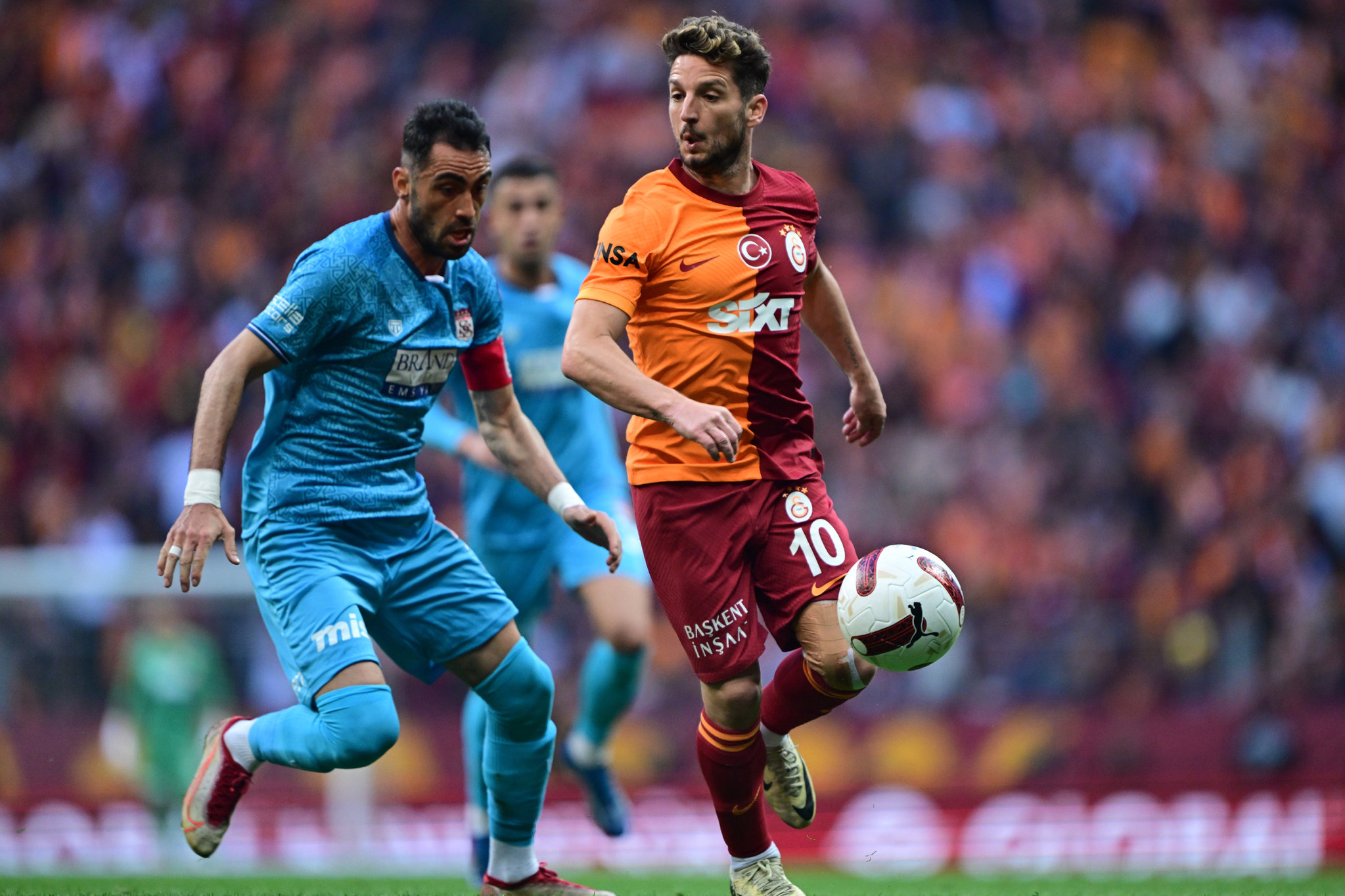 GALATASARAY HABERLERİ | Dries Mertens’ten flaş Mauro Icardi ve Edin Dzeko sözleri! Anlaşma yaptık