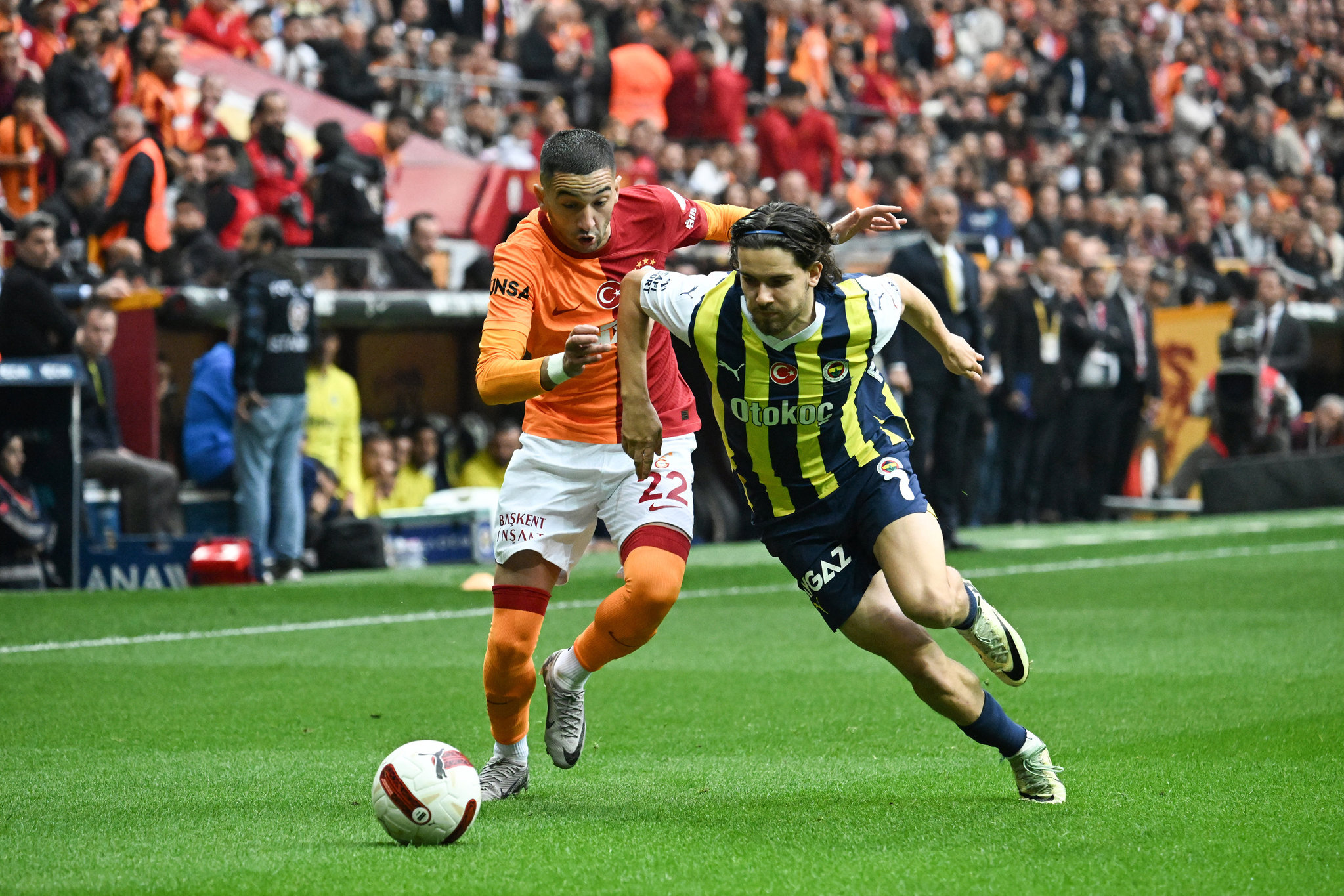 FENERBAHÇE HABERLERİ | Avrupa devlerini peşine takmıştı! Ferdi Kadıoğlu o alanda Süper Lig’in zirvesinde