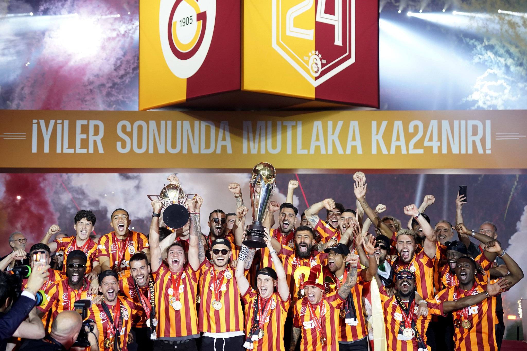 Galatasaray’dan Avrupa’yı sallayacak harekat! 3 mevkiye 3 transfer birden