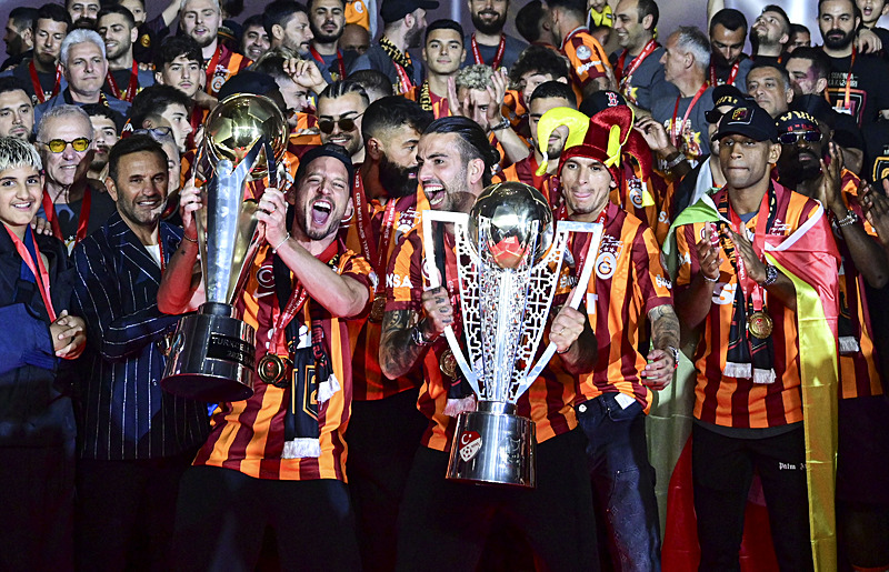 Transfer sezonu erken açıldı! Galatasaray hedefindeki 3 isim...