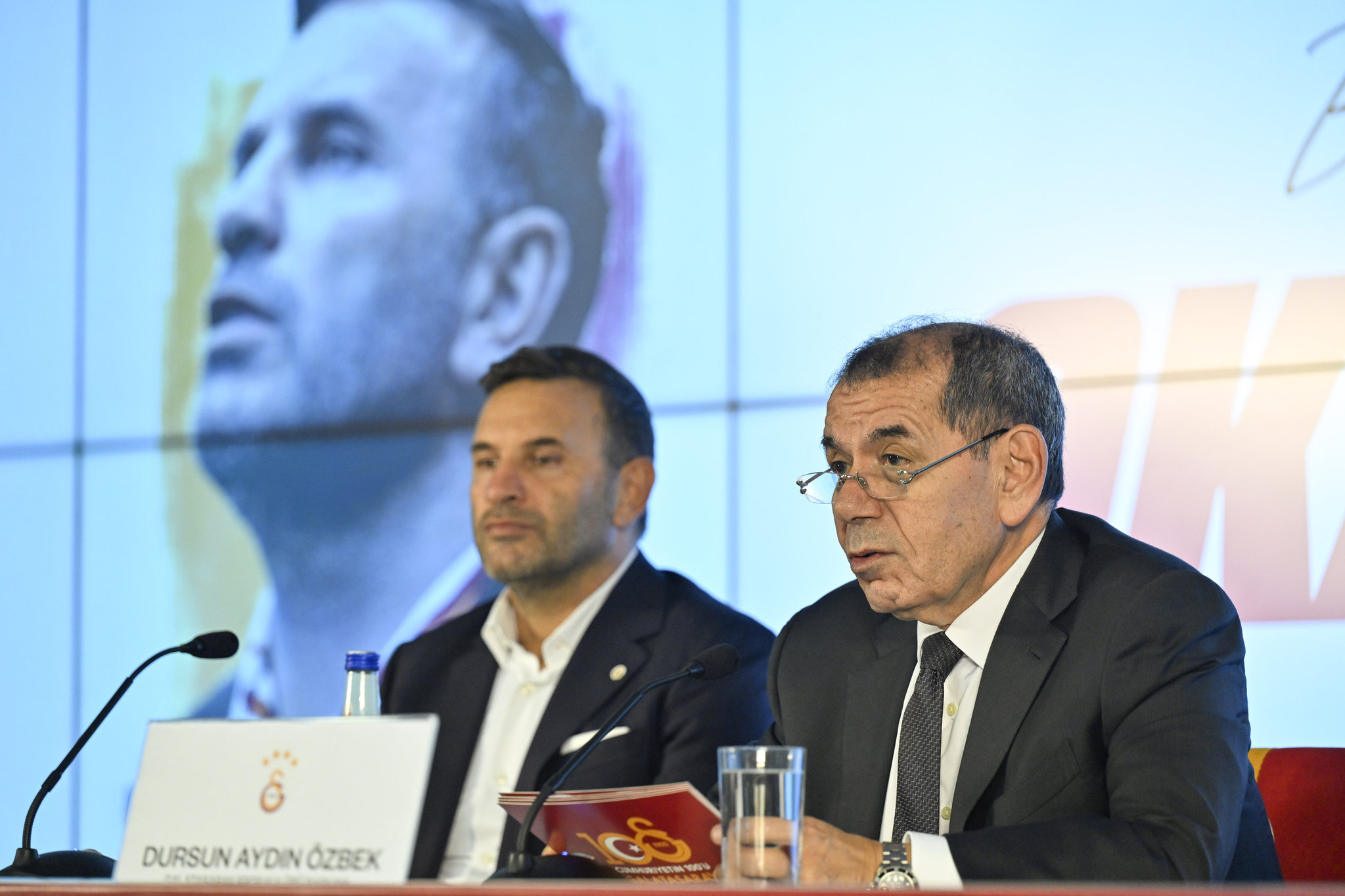 TRANSFER HABERİ | Galatasaray dünya yıldızını kadrosuna katıyor! Sacha Boey’in yeri doluyor