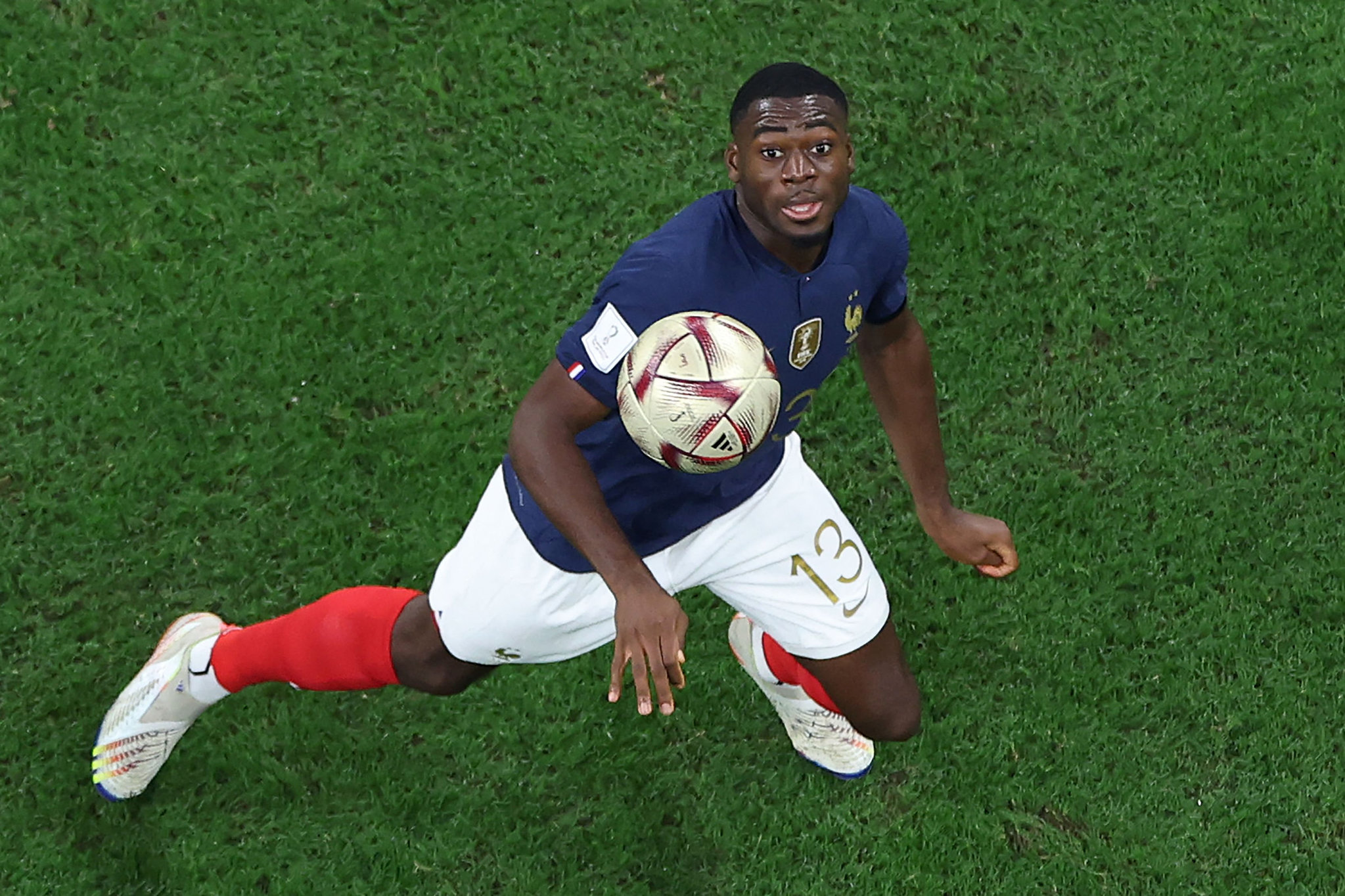 TRANSFER HABERLERİ: Galatasaray’dan orta sahaya Fransız dinamo! Kulübünden ayrılacağını açıkladı