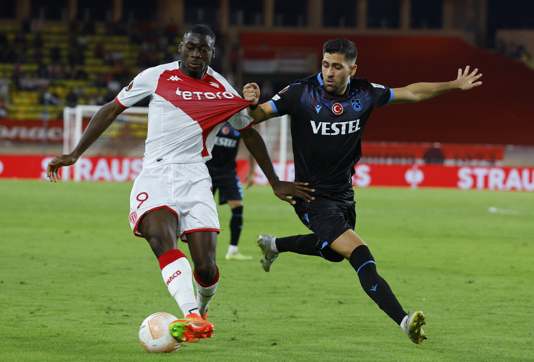 TRANSFER HABERLERİ: Galatasaray’dan orta sahaya Fransız dinamo! Kulübünden ayrılacağını açıkladı