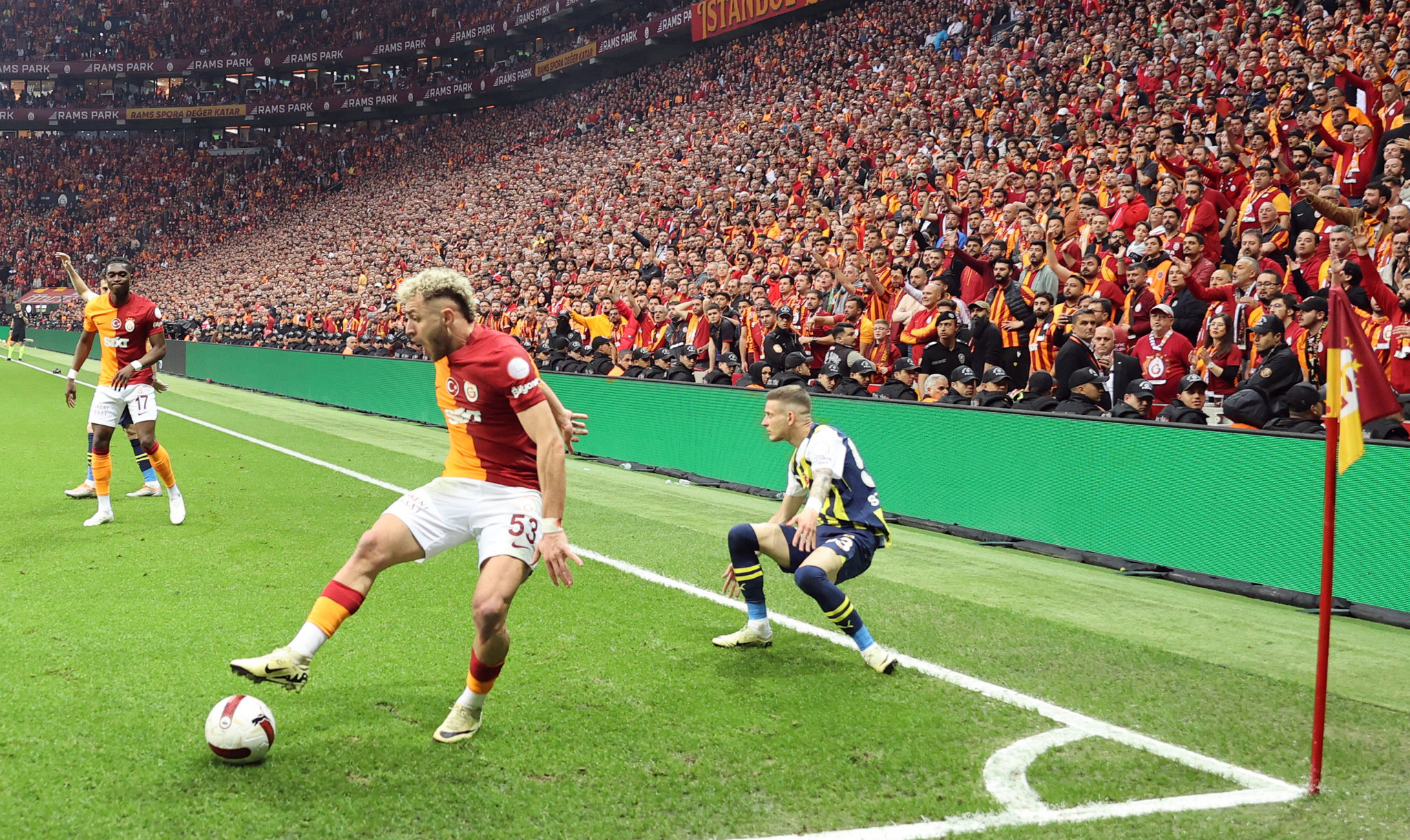 Galatasaray’dan Barış Alper Yılmaz ve Kerem Aktürkoğlu kararı!