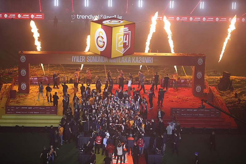 Fenerbahçe’nin gözdesiydi! Galatasaray transferde devreye girdi