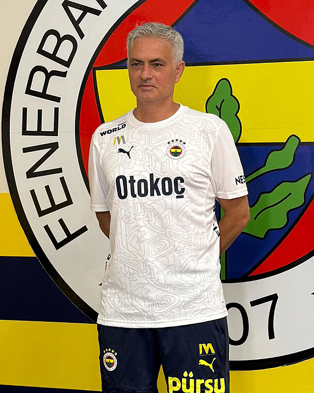 FENERBAHÇE HABERİ: Mourinho’ya yeni yardımcı geliyor! İşte o isim