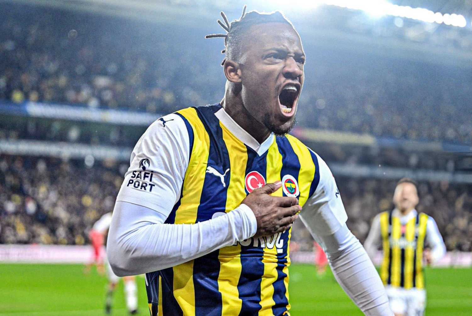 Fenerbahçe’den Galatasaray’a bir transfer daha! Bu iddia olay yaratır