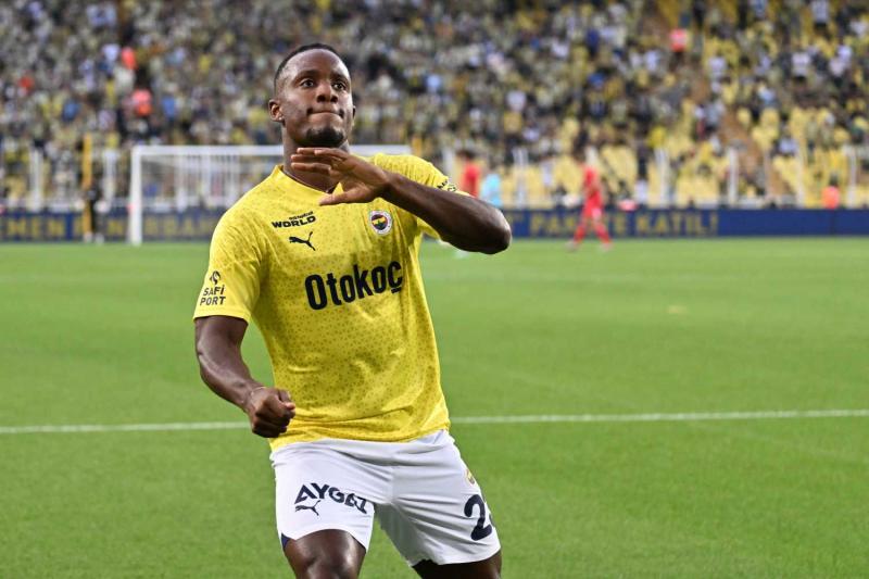 TRANSFER HABERİ - Fenerbahçe yeni golcüsünü İtalya’da buldu! Michy Batshuayi’nin yerini alacak