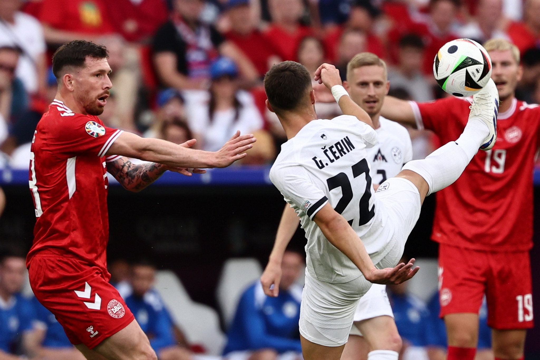 TRANSFER HABERİ | Höjbjerg’den Galatasaray’a müjdeli haber! Tek bir şart kaldı