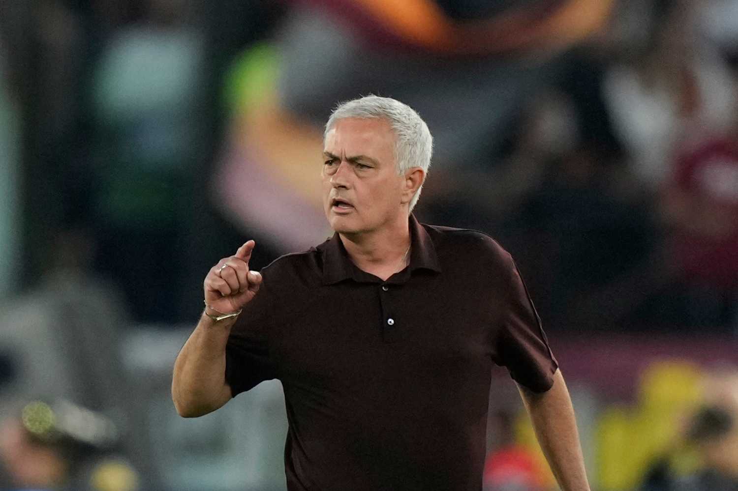 TRANSFER HABERİ | Mourinho’dan ilk kesik geldi! Fenerbahçeliler bu habere çok üzülecek