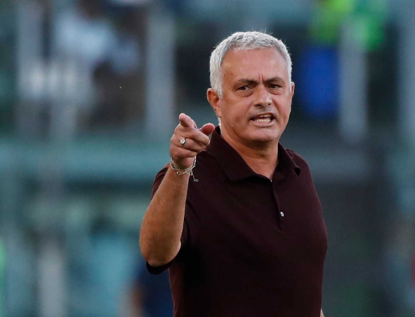 TRANSFER HABERİ | Mourinho’dan ilk kesik geldi! Fenerbahçeliler bu habere çok üzülecek