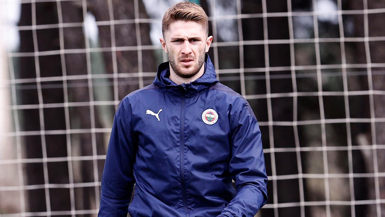 Avrupa’ya transferi konuşuluyordu! İsmail Yüksek’ten Fenerbahçe kararı