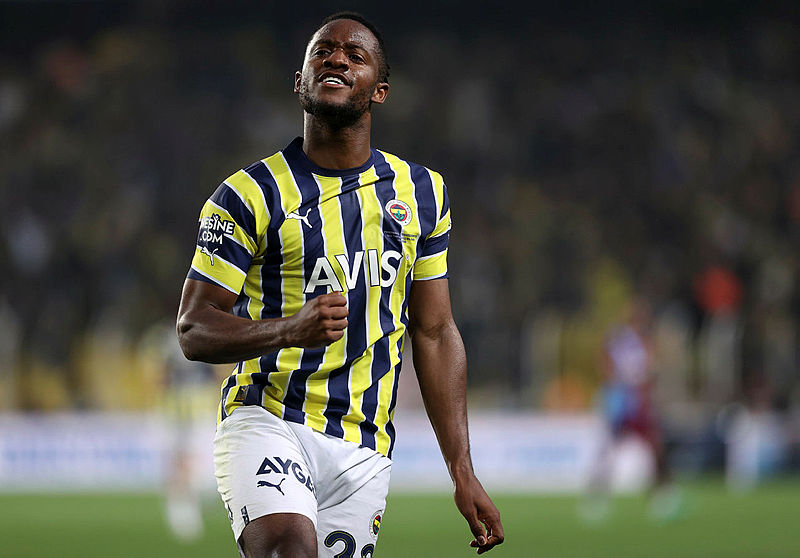 TRANSFER HABERİ | Fenerbahçe istiyordu Galatasaray da talip oldu! 40 milyon Euro’luk dev kapışma