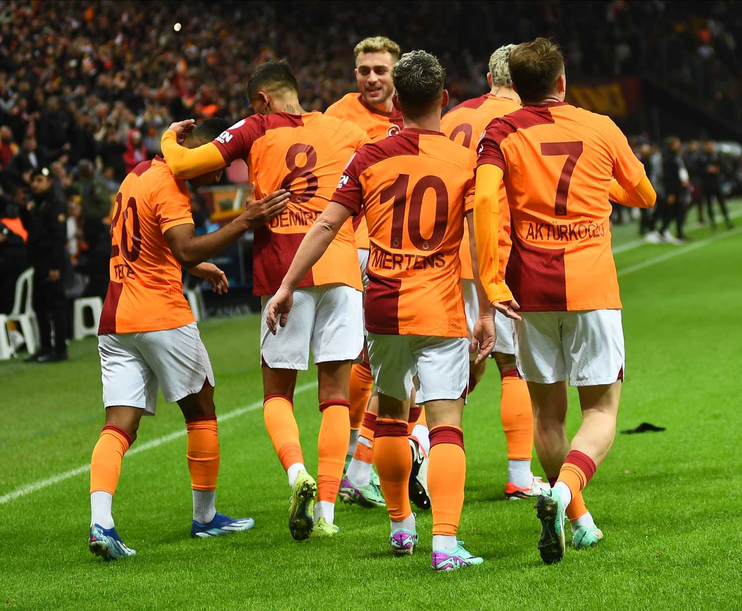 GALATASARAY TRANSFER HABERİ | Barış Alper Yılmaz EURO 2024’e damga vurdu, Avrupa devleri hayran kaldı! Rekor bonservise gidiyor